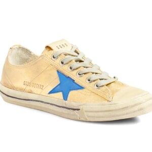 GOLDEN GOOSE V-Star 2 Low Top Sneakers Shoes barely worn Size 8 metallic gold
